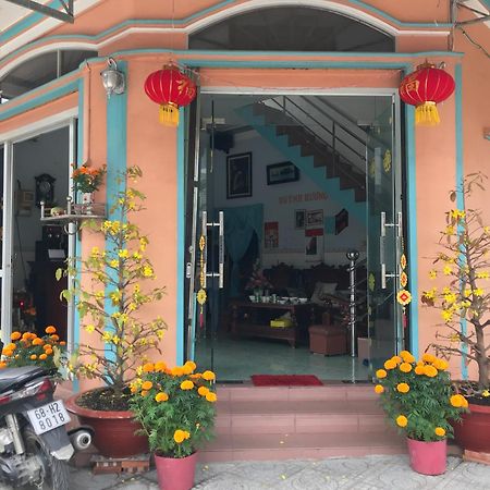 Huynh Huong Guesthouse Ха Тени Екстериор снимка