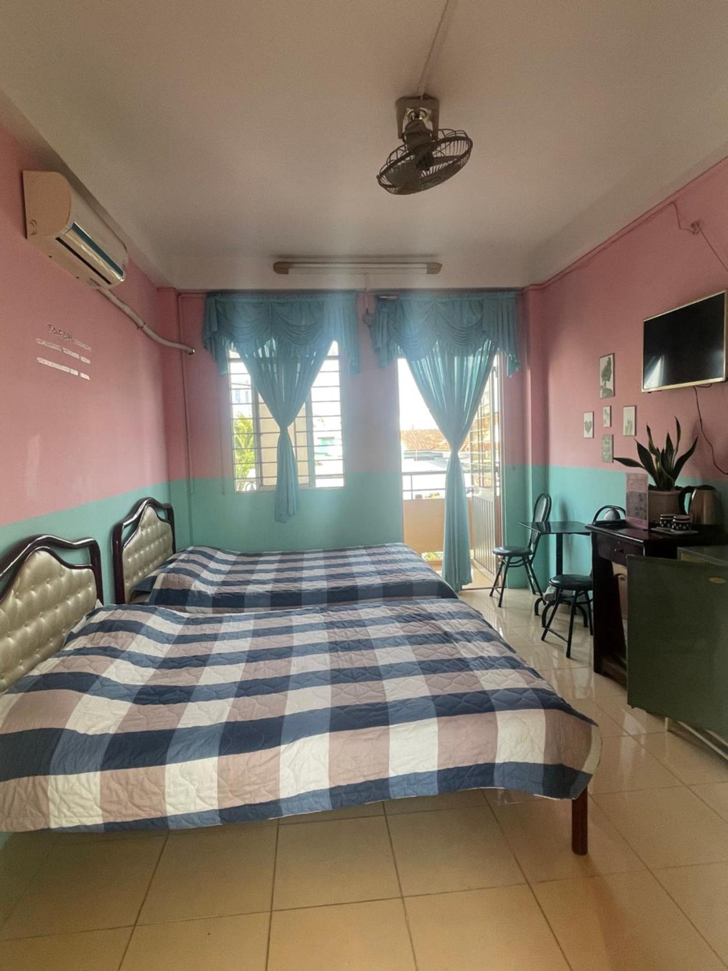 Huynh Huong Guesthouse Ха Тени Екстериор снимка